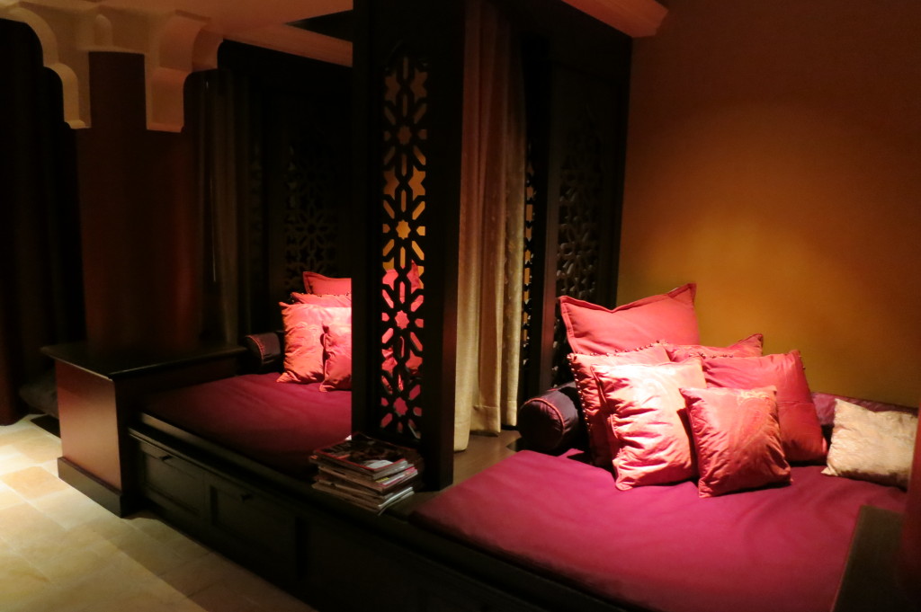 miraj-hammam-spa-Claudalie-shangri-la-toronto-lounge